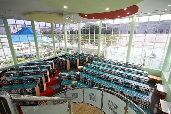 Al Mankhool Library 1 min