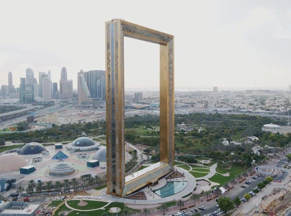 03 Dubai Frame