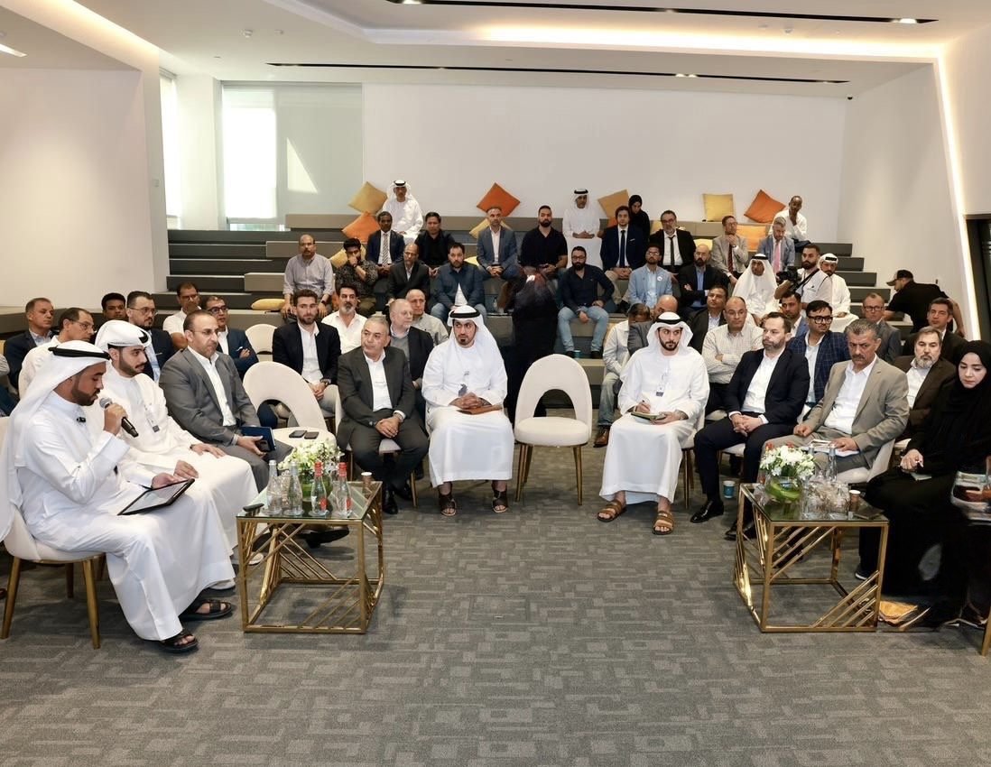 بلدية دبي تبحث مع شركات الخرسانة واقع السوق